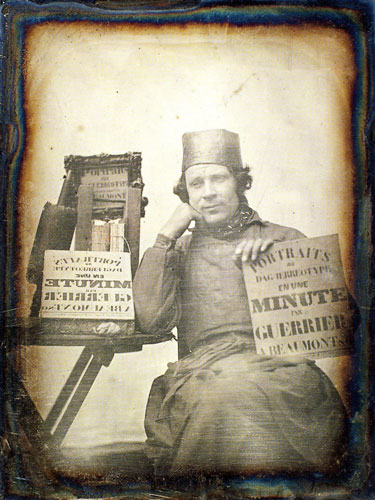 Guerrier: Selbstportrt Fotograf oder Drucker/Buchbinder?, um 1845
